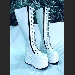 Demonia Wave-200 Boots -White